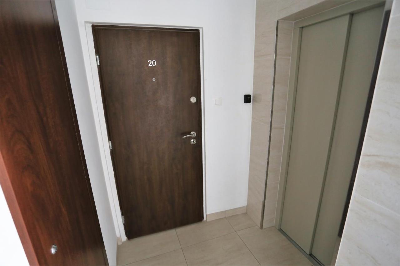 Apartament Mgm Karmelicka Варшава Экстерьер фото