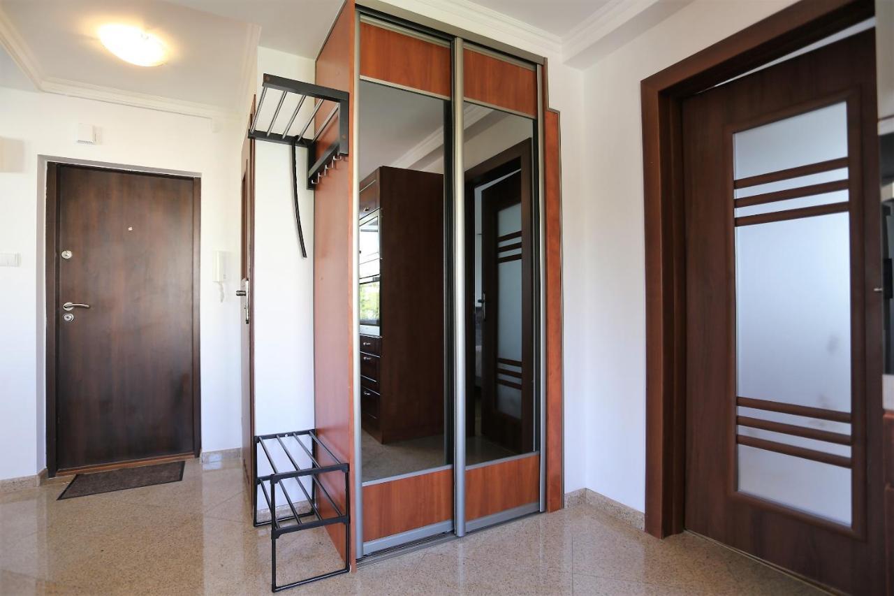 Apartament Mgm Karmelicka Варшава Экстерьер фото