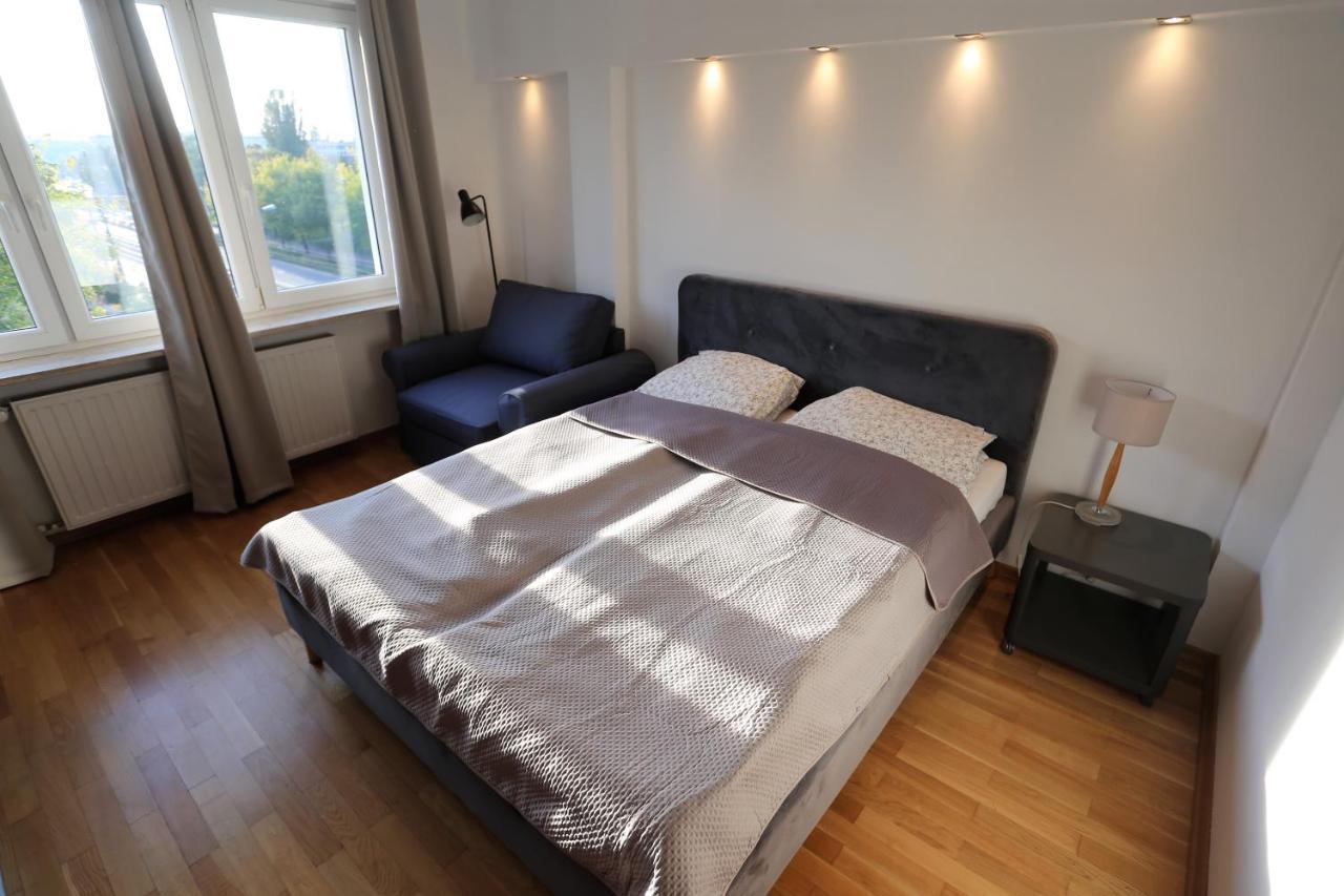 Apartament Mgm Karmelicka Варшава Экстерьер фото