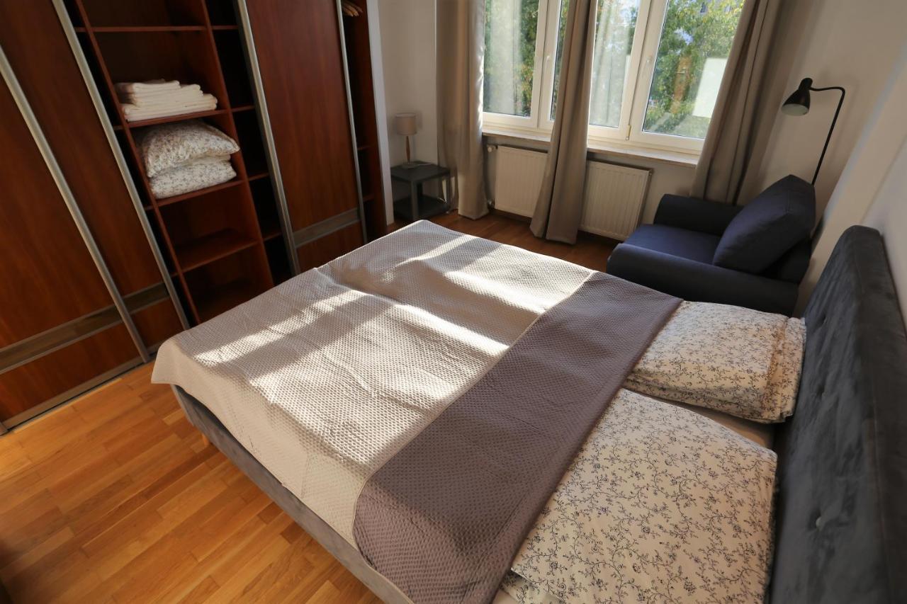 Apartament Mgm Karmelicka Варшава Экстерьер фото